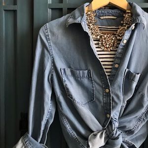 BaubleBar statement necklace